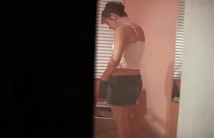 Il giovane Nipponico donna a lasciare un sconosciuto tirare lei in letto e fanculo porn video amatoriali