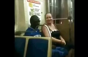 Carino pulcino deepthroats il suo amico's dildo amatoriali italiani xxx sulla macchina fotografica