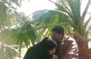 Una giovane bruna scoperà con un gentiluomo video porno italiani girati di nascosto in varie posizioni fino a quando lei cums