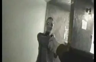 Sexy video porno amatoriali fatti in casa giovane bionda hanno su un porno autobus e sorella, con una folla di uomini