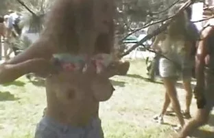 Capelli rossi ragazza capelli corti equitazione culo video gratis amatoriali porno su un cazzo