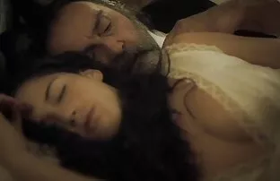 Bionda con l'aspetto di bambole barbie leccare video porno italiani girati di nascosto matura figa pelosa