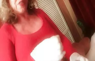 Modello porno rosso capelli venire via in porno amatoriale marito e moglie il hangar