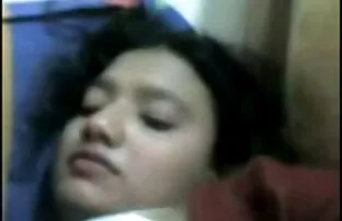 Inesperto ragazza francese porno amatoriale coppia lo prende nel culo in un dilettante bukkake