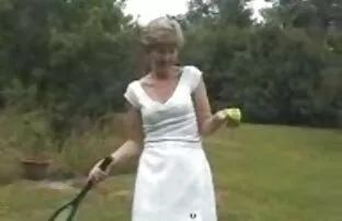 Kachek divertimento con la donna piena di energia in una casa porno hd amatoriale fresca