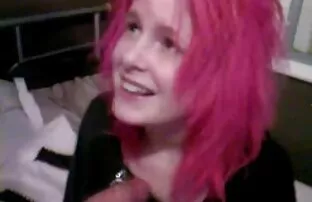 Chiazza di petrolio cortigiana di video porno amatoriali anni 80 fumare una persona con un boccone di sperma