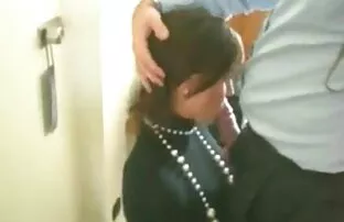 Giovane coppia video porno scuola amatoriale amore sesso in modo rapido e veloce :)