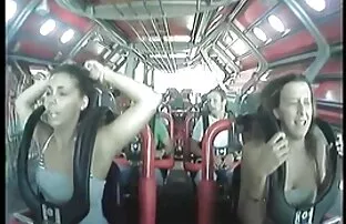 Un voyeur girato amatoriali italiani video porno una scena solo splendore di un cucciolo che giovane sul divano