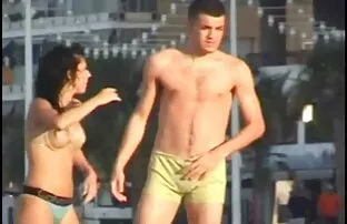 Fare a casa nessuna video pono amatoriali esperienza ragazza succhia il suo fidanzato stand cazzo
