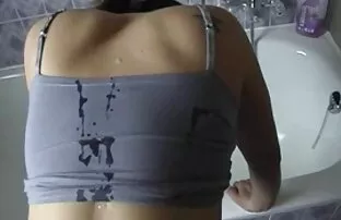 Marito persuaso la sua amatoriali sex video matura moglie per mostrare la masturbazione e guardare figa masturbazione in cucina